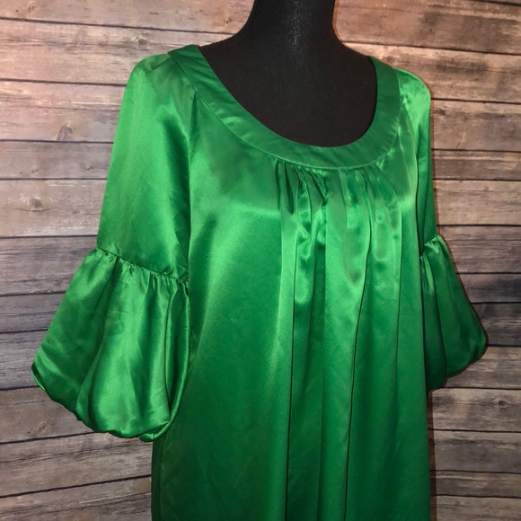 Covington Tops - Covington emerald green top🎄